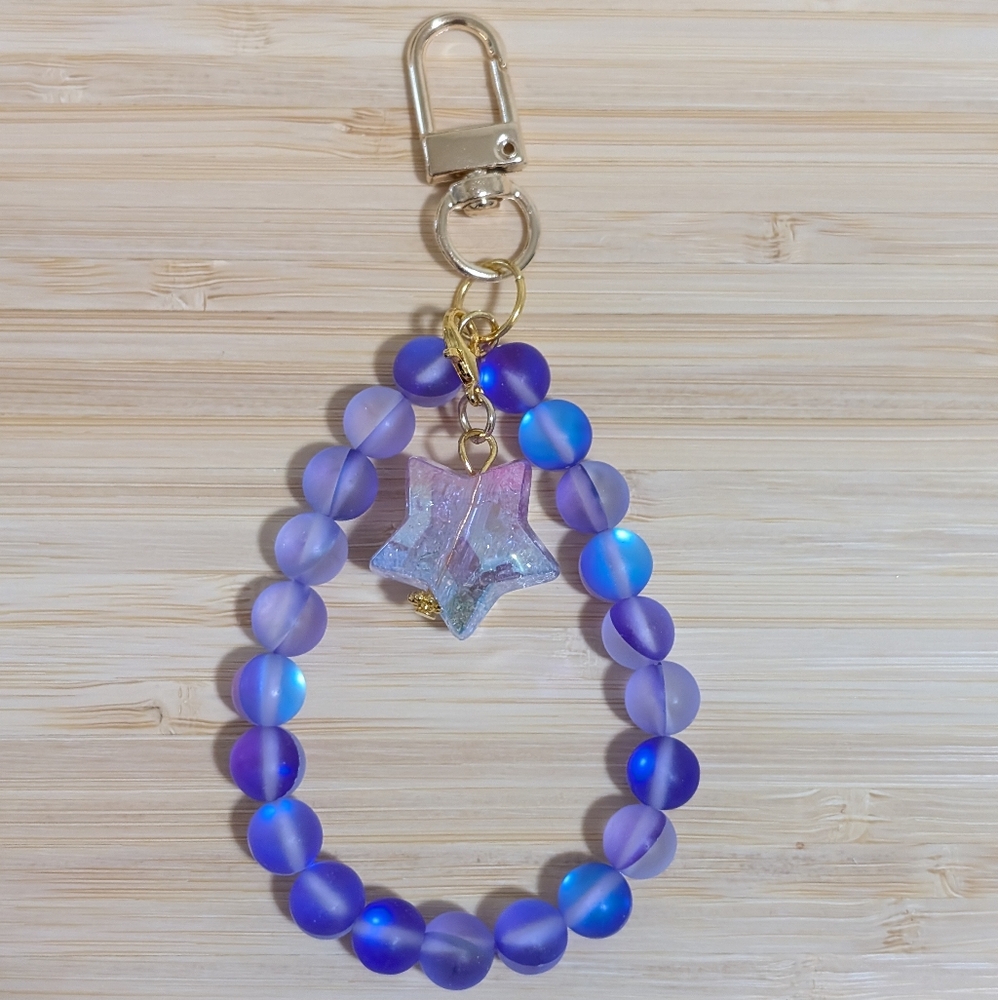 Glowing Bag Charm/Keychain - Picture 4 of 9